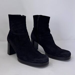 Robert Clergerie Size 8 Black Suede Platform Boots Heels Shoes